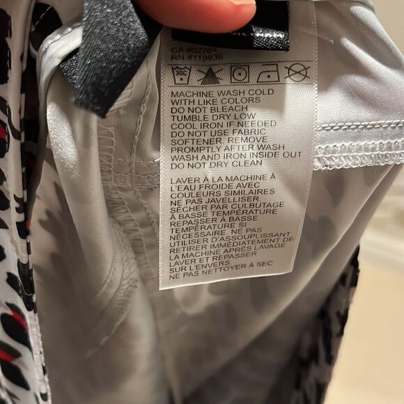 Nivo Golf Short has an adorable all over cheetah print by lanctot. Size 12 - Picture 7 of 7